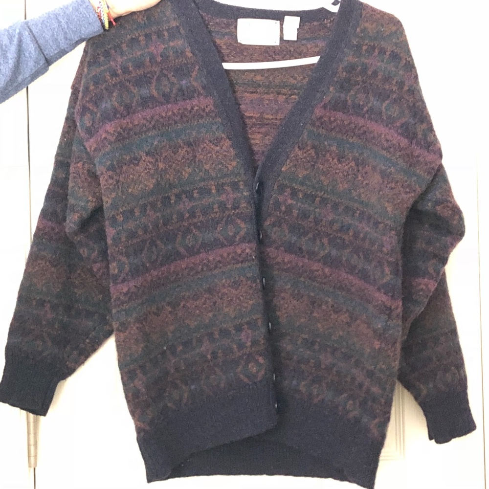 100% wool sweater
